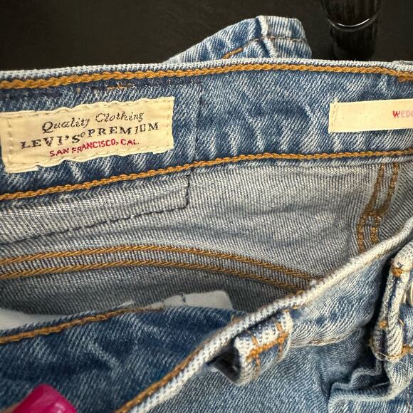 Levi's Women's Jeans Highrise Wedgie 90s Straight Leg Button Fly Blue Jeans 25 - Picture 7 of 12